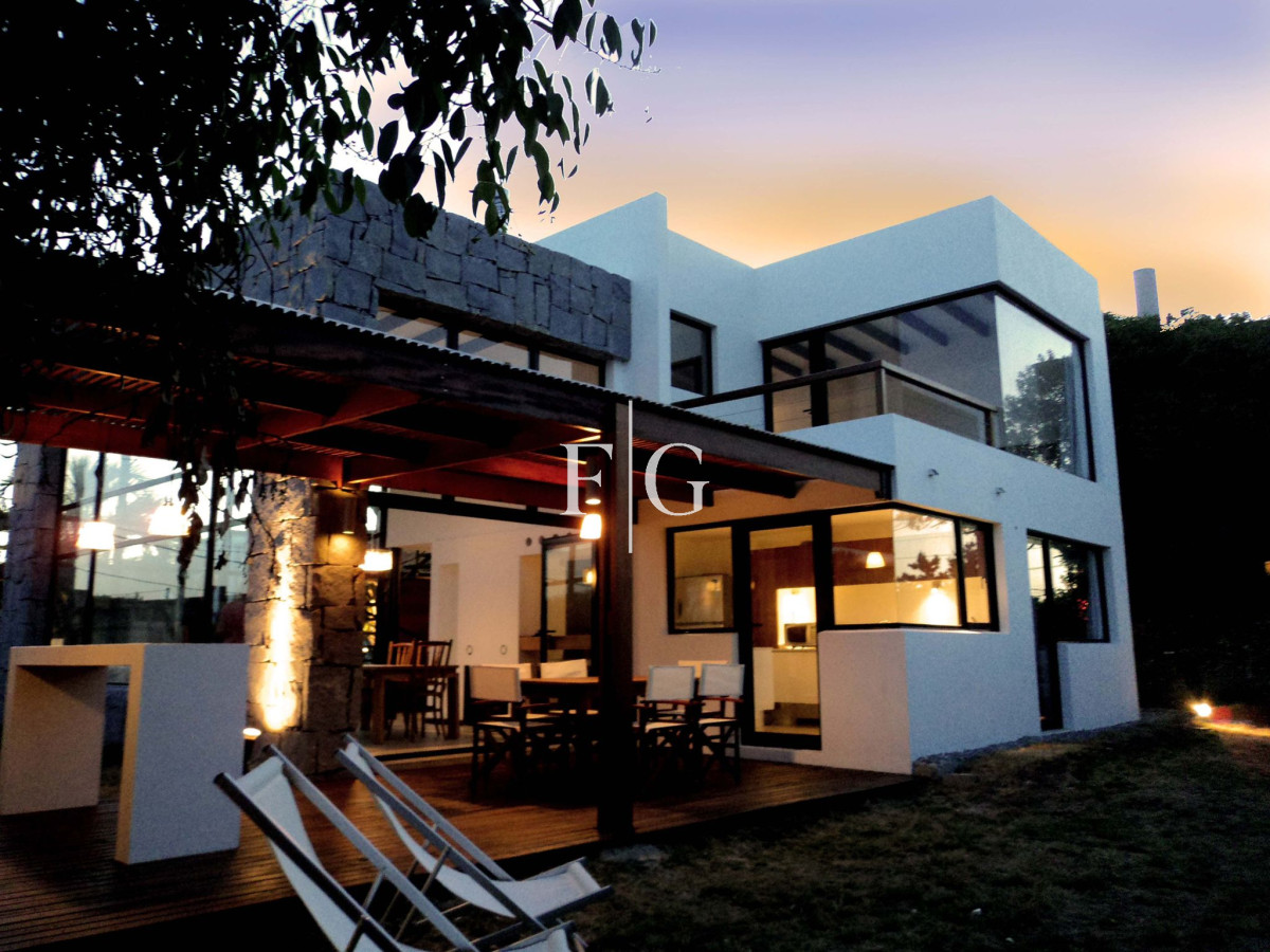 Casa ID.934 - HERMOSA CASA EN EL PUEBLO DE JOSE IGNACIO