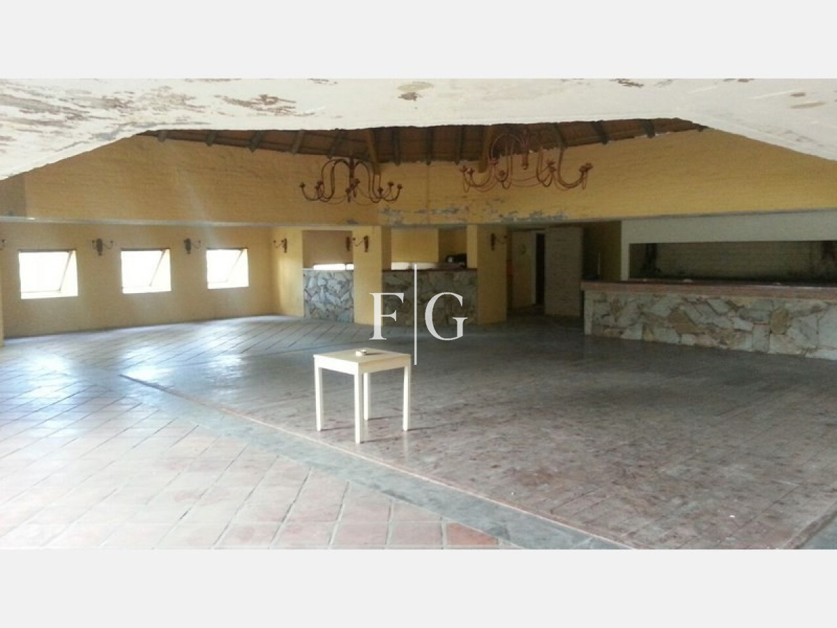 Local Comercial ID.886 - Local, Venta ,San Rafael,Punta del Este