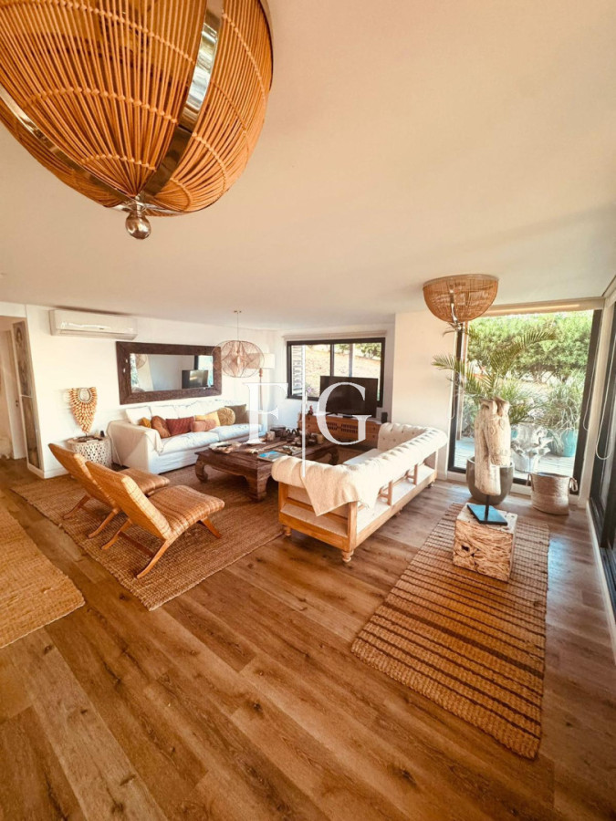 Apartamento ID.973 - VILLA EN PUNTA BALLENA CON VISTA FRANCA AL MAR