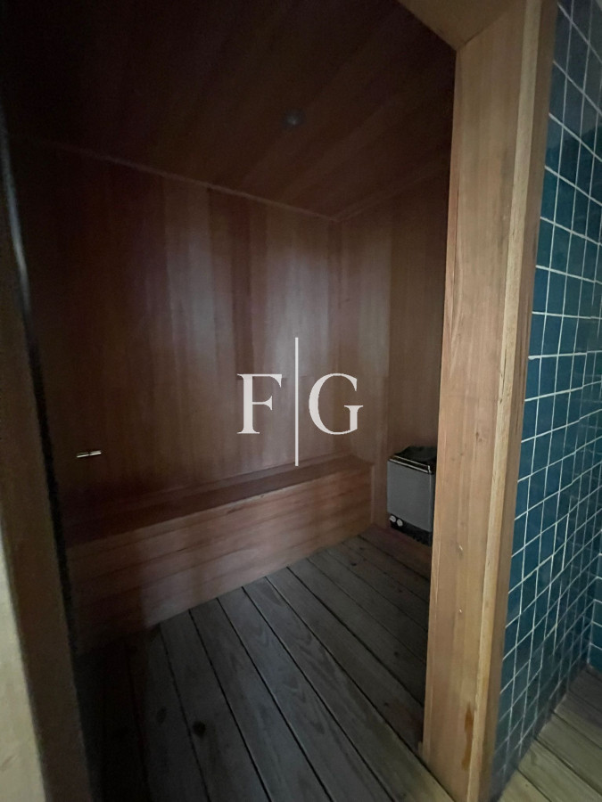 Apartamento ID.952 - MONOAMBIENTE EN VENTA Y ALQUILER ANUAL PUNTA DEL ESTE