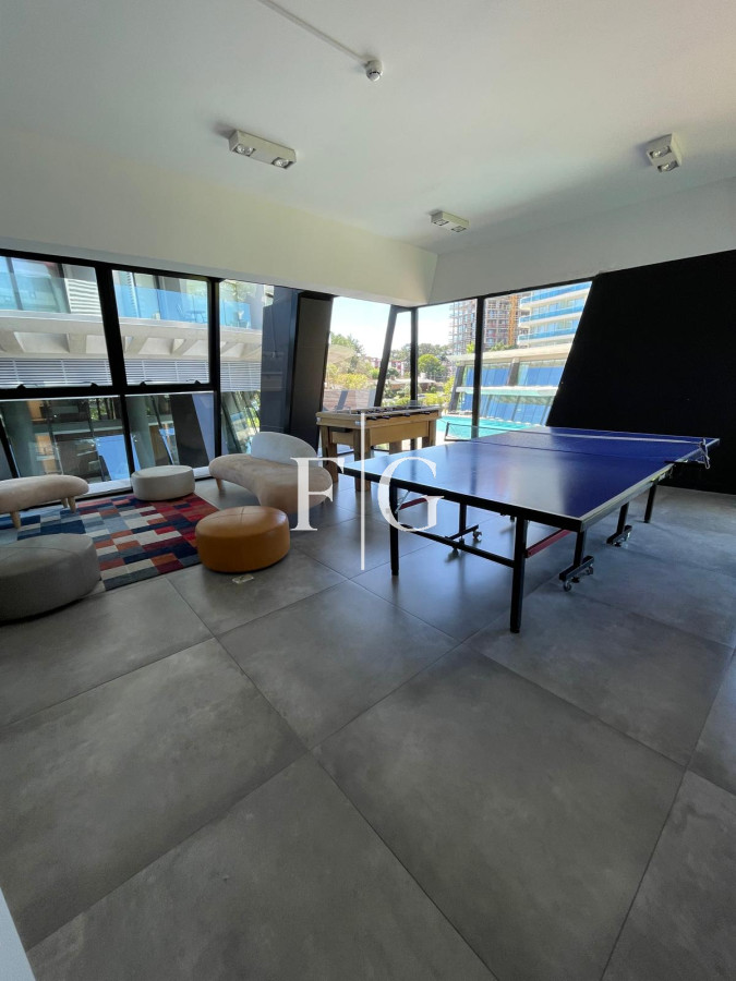 Apartamento ID.918 - Oportunidad apartamento 2 dormitorios, a pasos del mar playa Mansa y Brava