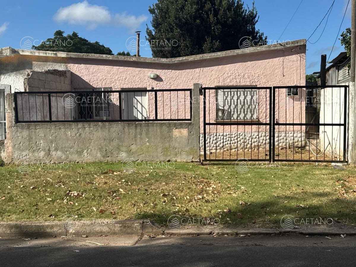 Casa Barrio Tassano - GoPunta - Portal Inmobiliario de Punta del Este - Maldonado