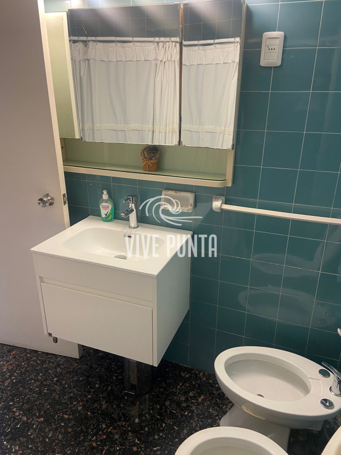 Apartamento ID.1023 - Alquiler de apartamento en Peninsula anual 