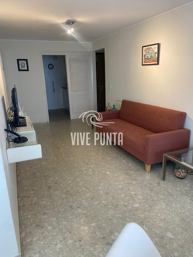 Apartamento ID.1023 - Alquiler de apartamento en Peninsula anual 