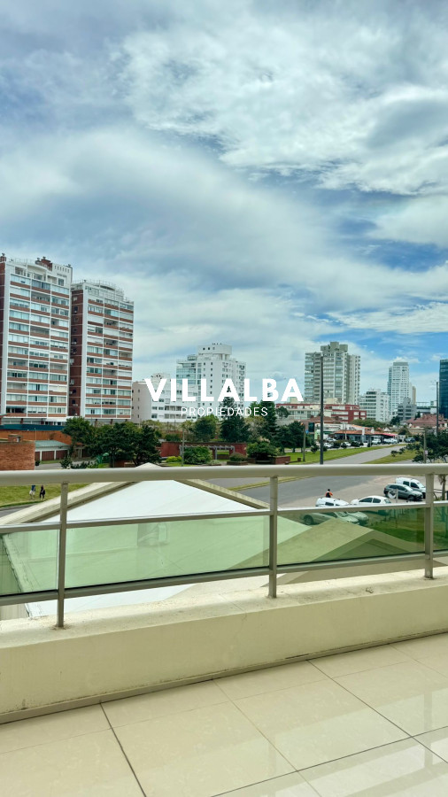 Apartamento ID.3972 - VENTA PENINSULA IMPERIALE, 3 SUITE