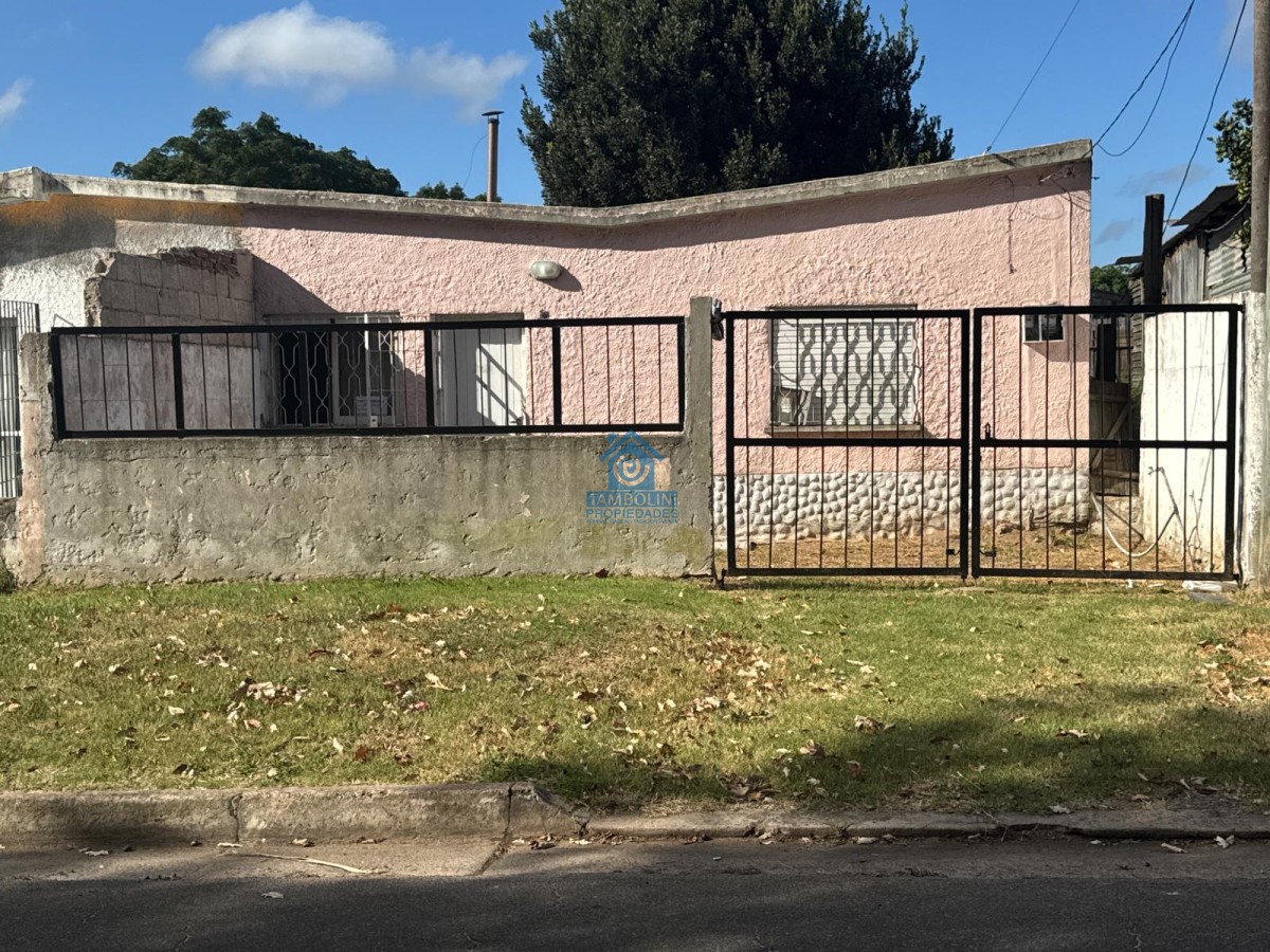 Casa ID.717 - Casa Barrio Tassano
