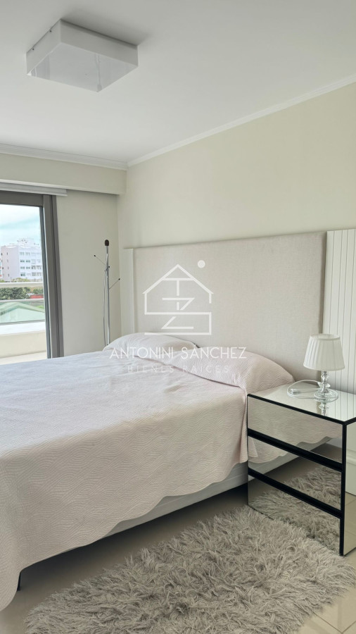 Apartamento ID.2945 - VENTA PENINSULA IMPERIALE, 3 SUITE