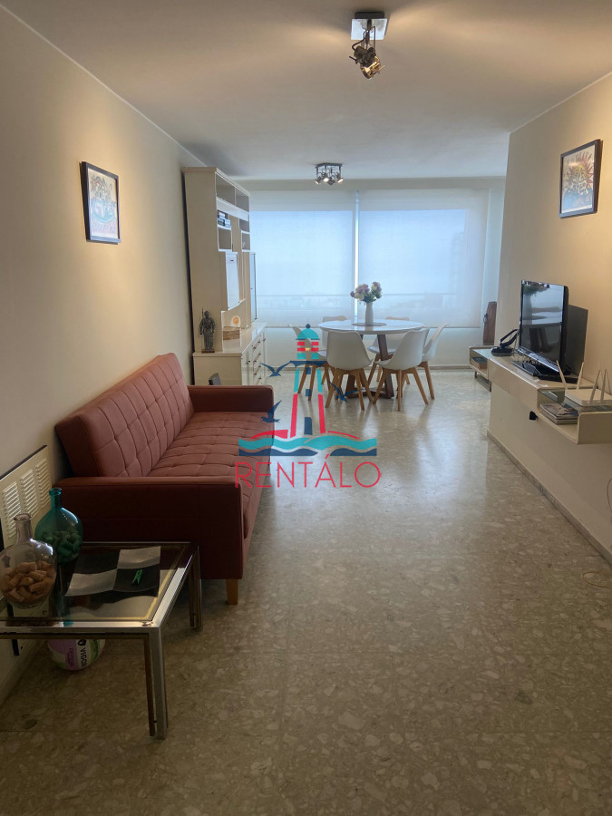 Apartamento ID.400 - Alquiler anual en Punta del este 2 dormitorios 