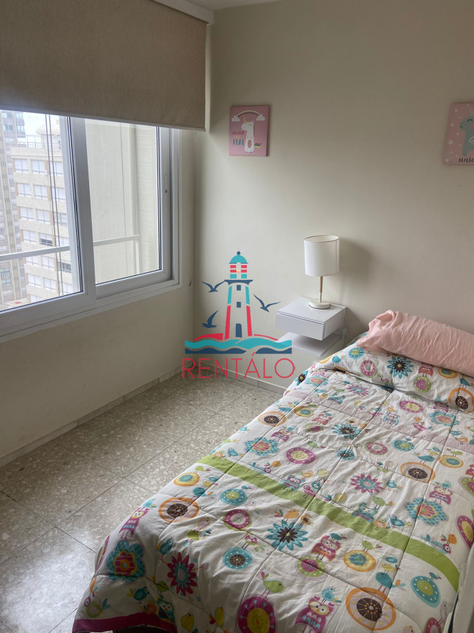 Apartamento ID.400 - Alquiler anual en Punta del este 2 dormitorios 