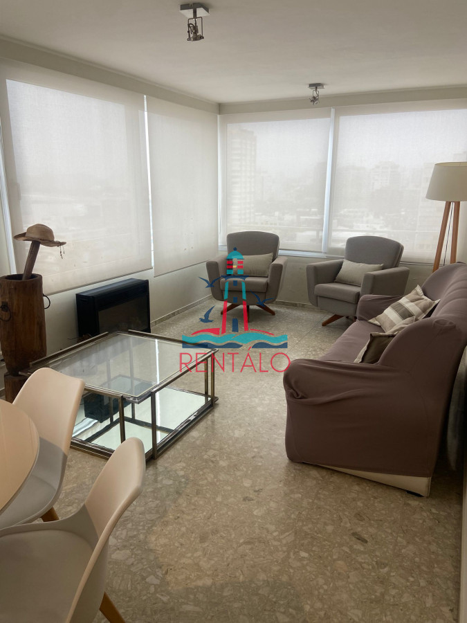 Apartamento ID.400 - Alquiler anual en Punta del este 2 dormitorios 