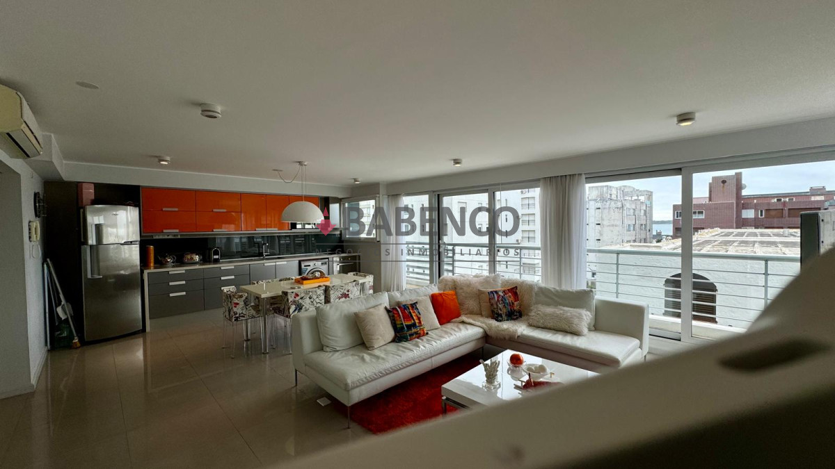 APARTAMENTO FINAMENTE DECORADO