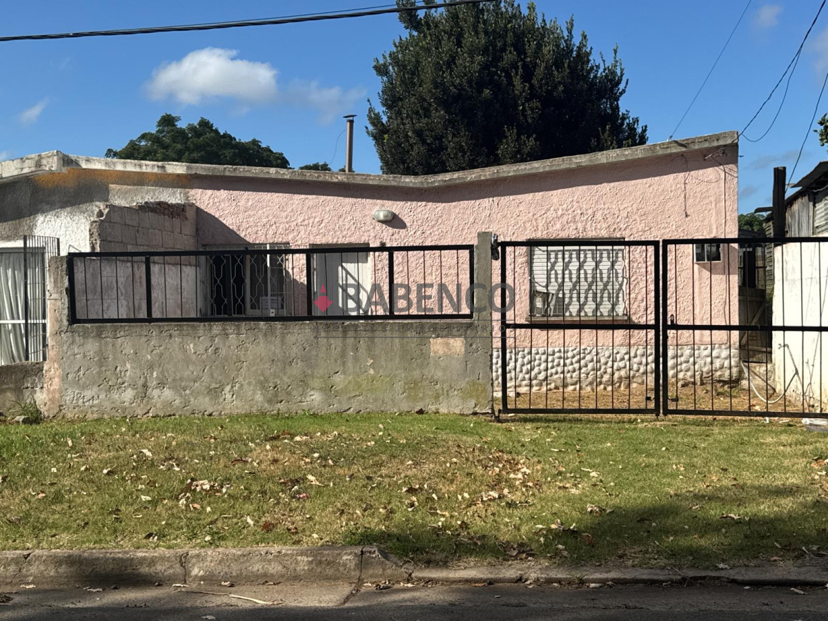 Casa Barrio Tassano - GoPunta - Portal Inmobiliario de Punta del Este - Maldonado