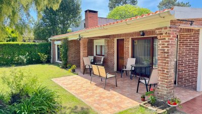 CASA EN ALQUILER TEMPORAL ZONA COLEGIO PINARES
