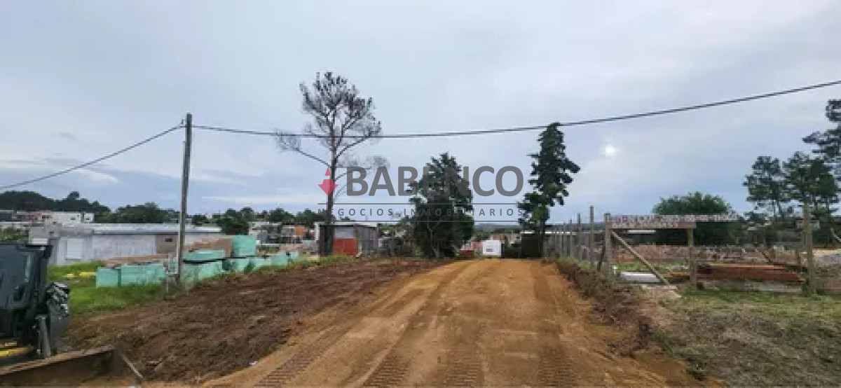 Altos de la Laguna - GoPunta - Portal Inmobiliario de Punta del Este - Maldonado