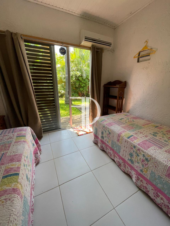 Casa ID.1154 - VENTA- Casa 3 dormitorios- Piscina- MANANTIALES