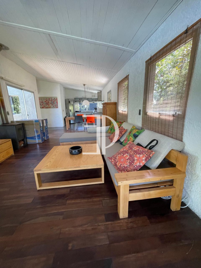 Casa ID.1154 - VENTA- Casa 3 dormitorios- Piscina- MANANTIALES