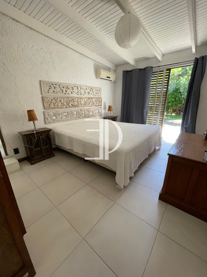 Casa ID.1154 - VENTA- Casa 3 dormitorios- Piscina- MANANTIALES