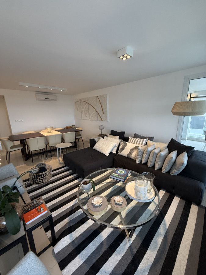 Apartamento ID.1883 - Departamento en Horizonte 3 dormitorios + servicio