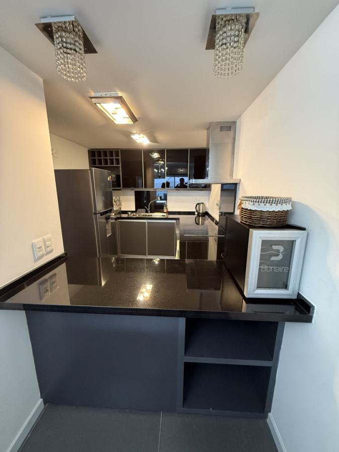 Apartamento ID.1893/ - Departamento en Peninsula con vista al mar 