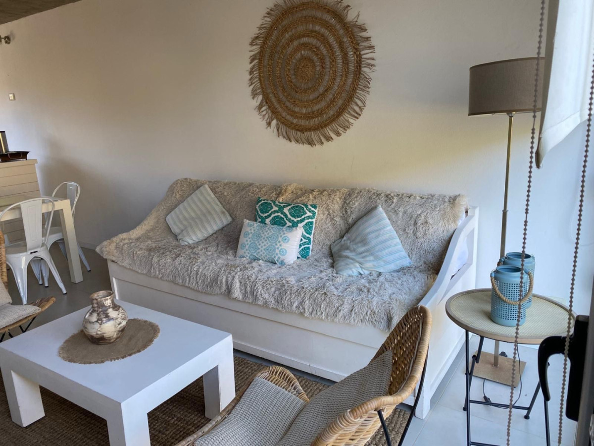 Apartamento ID.2026 - Departamento 2 dormitorios 2 baños en manantiales 