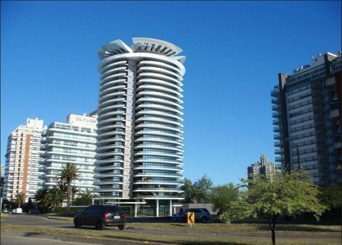 Apartamento ID.1867 - Art Tower 3 suites piso alto