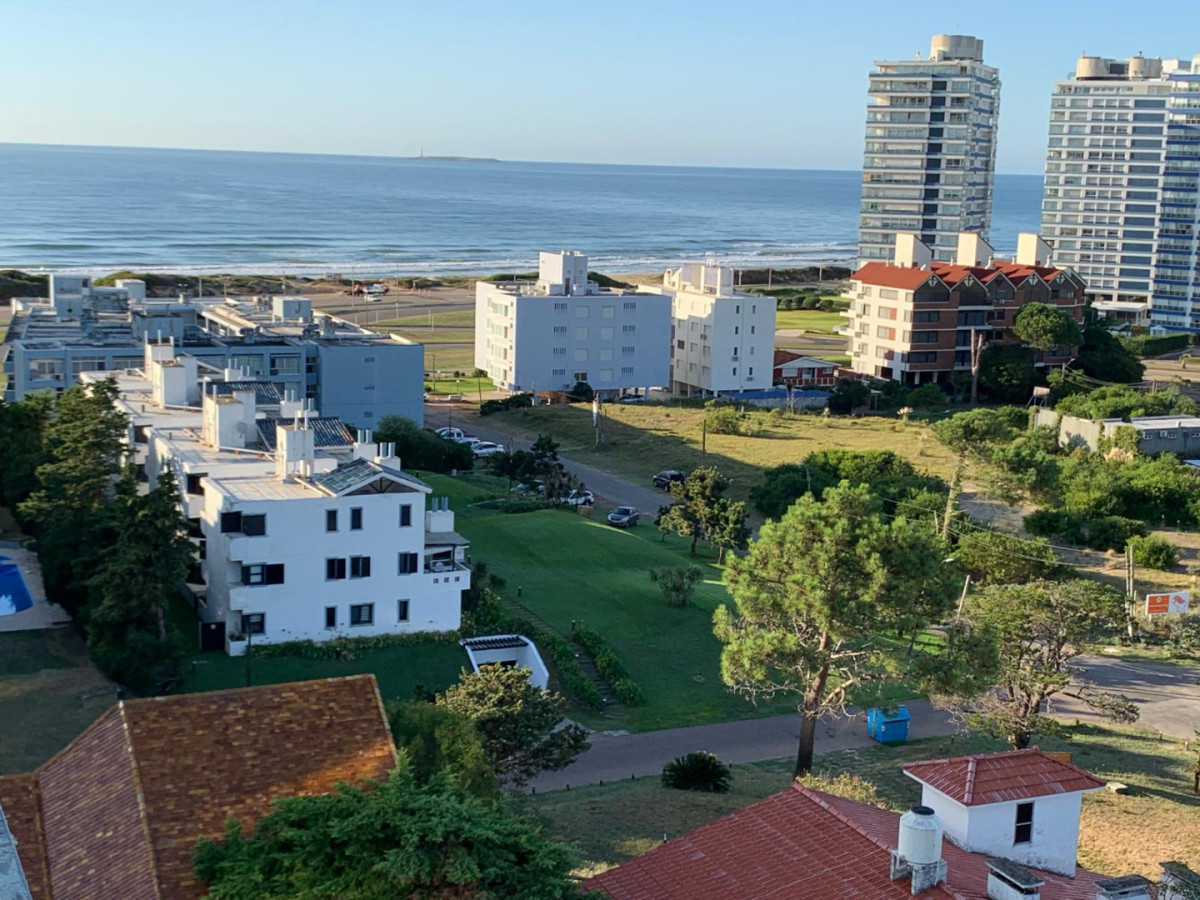 Apartamento ID.2154/ - Departmamento en Edificio Chronos Playa Brava