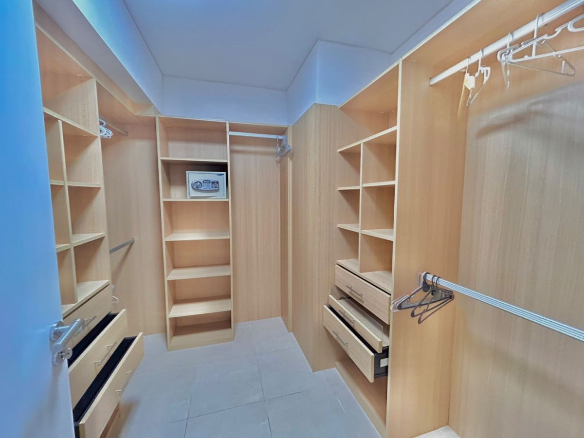 Apartamento ID.2286 - Apartamento de 3 dormitorios + Servicio en Le Parc 
