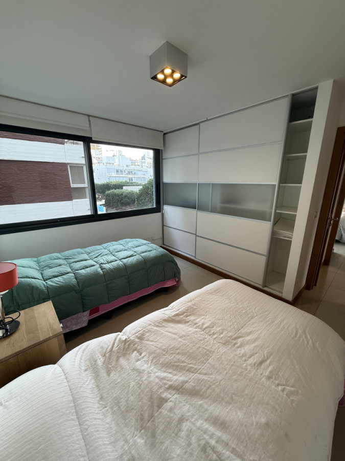 Apartamento ID.1891/ - Apartamento en Brava con vista al mar 2 dormitorios 2 baños
