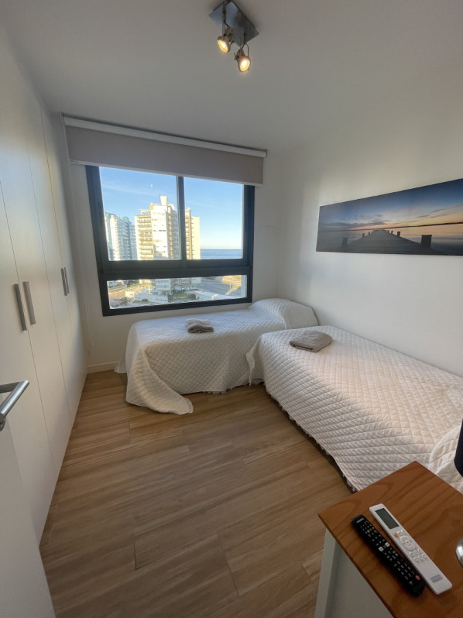 Apartamento ID.2040/ - VENTA- Departamento 2 dormitorios con vista a Brava- Amenities.
