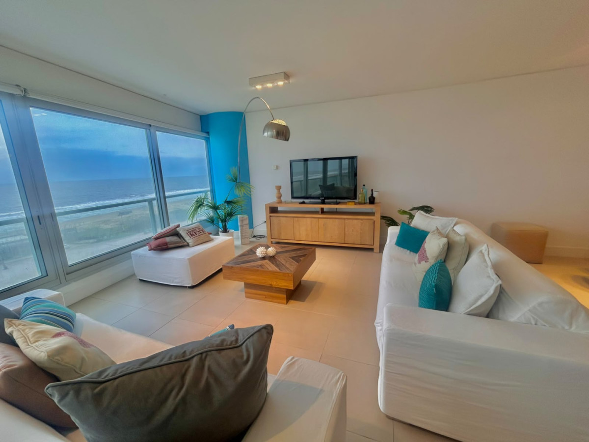 Apartamento ID.2286 - Apartamento de 3 dormitorios + Servicio en Le Parc 
