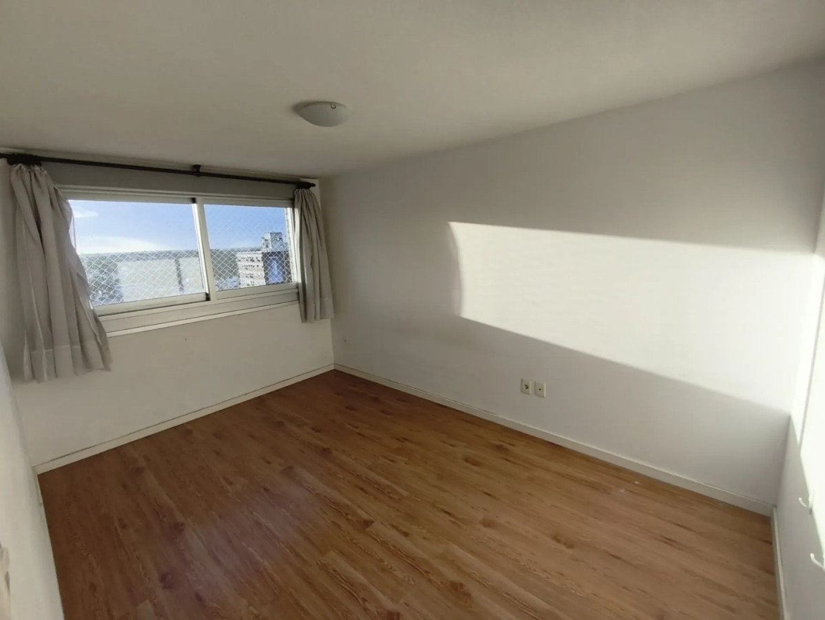 Apartamento ID.2126/ - Apartamento en Brazo Oriental con excelente orientación