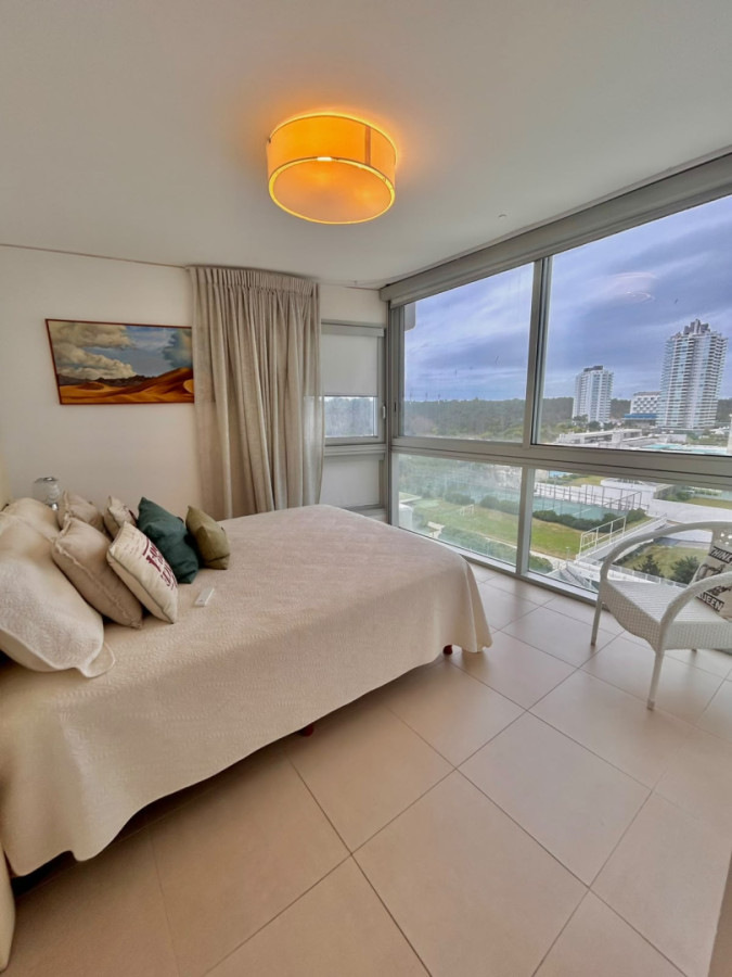Apartamento ID.2286 - Apartamento de 3 dormitorios + Servicio en Le Parc 