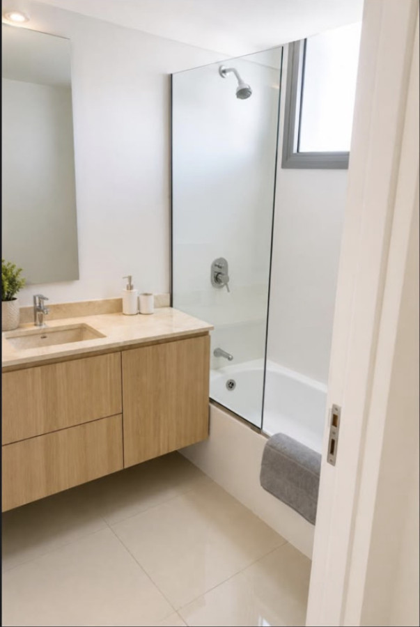 Apartamento ID.2193/ - Departamento de 2 dormitorios + Servicio en Torre Esmeralda 