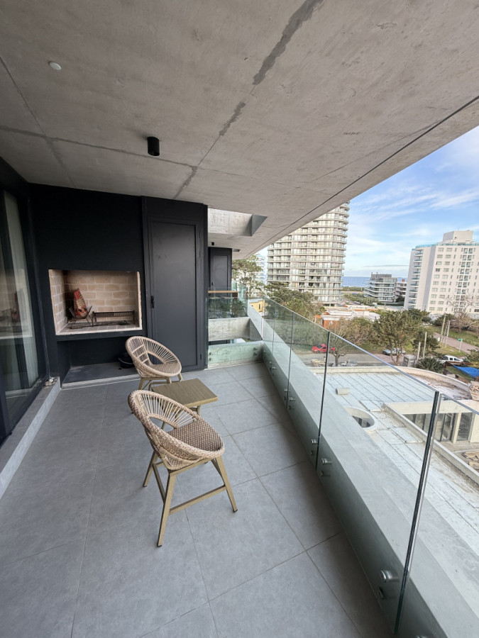 Apartamento ID.1938/ - Departamento en Playa Brava 2 dormitorios y 2 baños