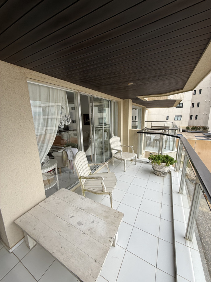 Apartamento ID.2392/ - Departamento Primera fila en peninsula 