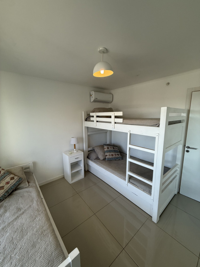 Apartamento ID.2079/ - Departamento en playa brava 2 baños y 2 dormitorios 
