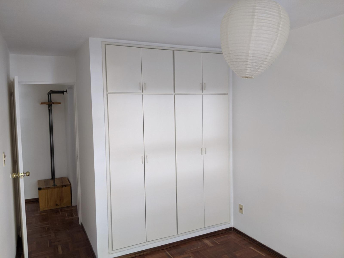 Apartamento ID.2076/ -  Amplio apartamento en Parque Rodó