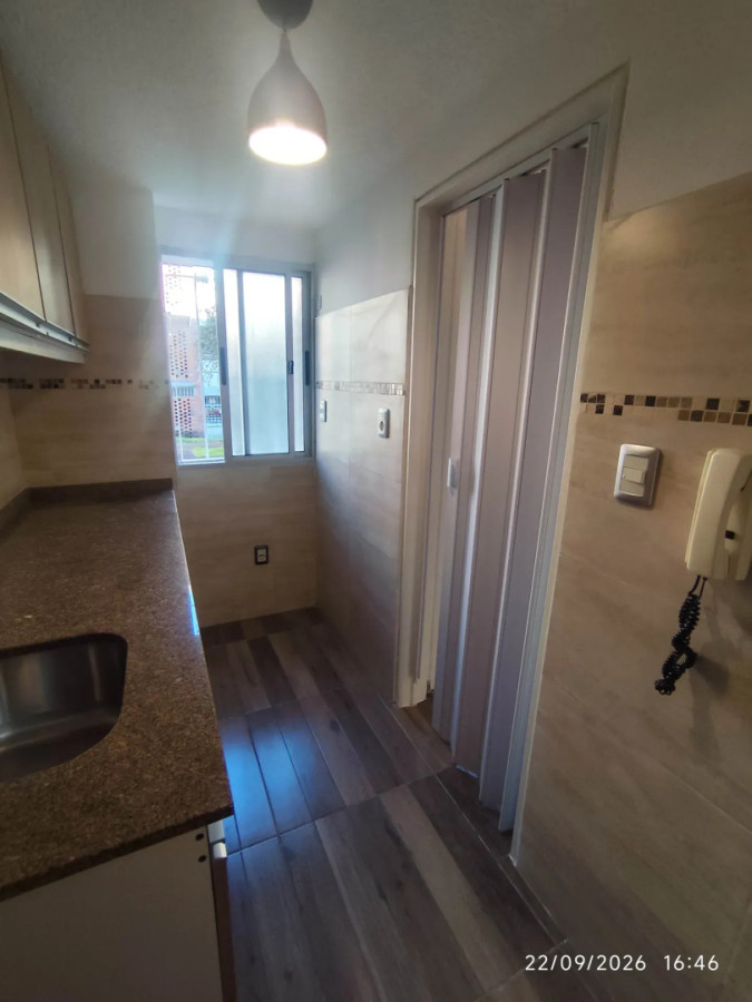 Apartamento ID.2464 - Tres dormitorios a una cuadra de la rambla