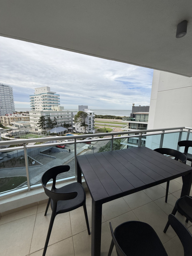 Apartamento ID.1778/ - Departmamento  de 3 dormitorios en Siglo Sol 