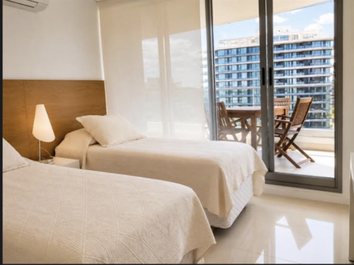 Apartamento ID.2193/ - Departamento de 2 dormitorios + Servicio en Torre Esmeralda 