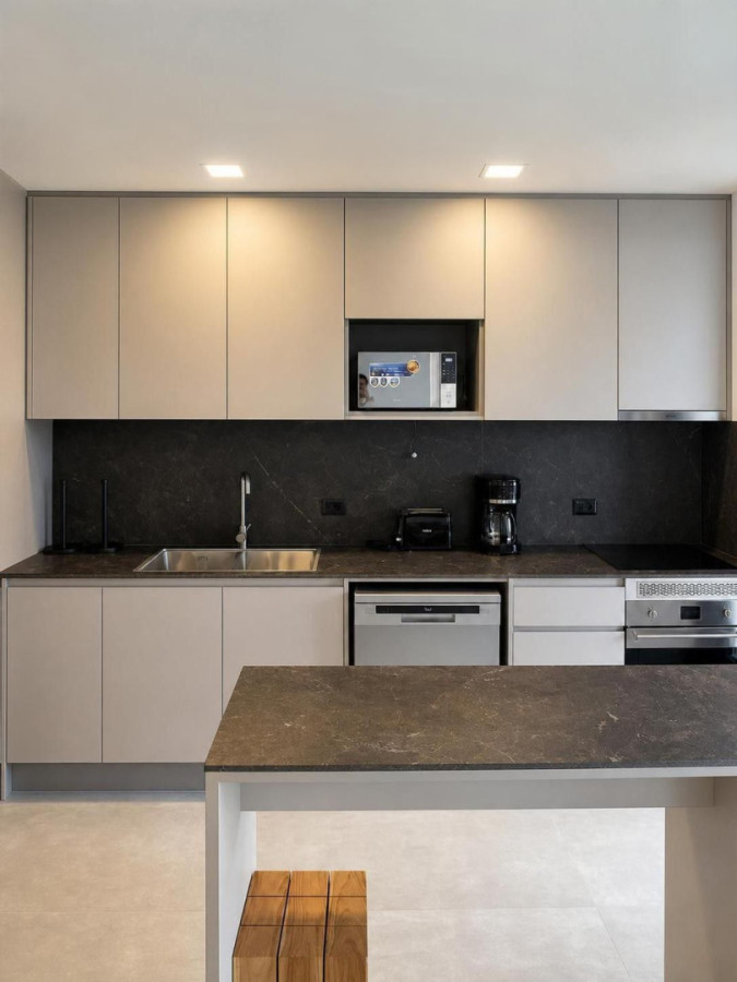 Apartamento ID.1957/ - Departamento 2 dormitorios 2 baños en Playa Brava 