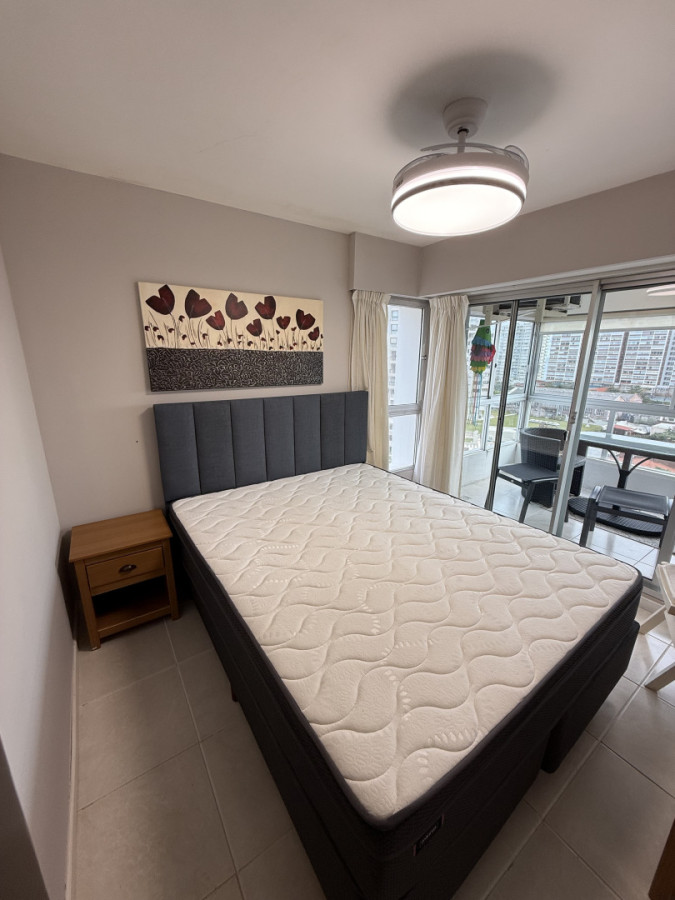 Apartamento ID.1905/ - Departamento de 3 dormitorios en Torre Triangulo mansa 