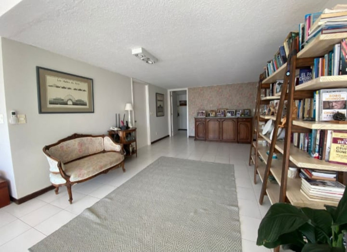 Apartamento ID.1806 - Tiburón 2. Tres dormitorios y dependencias de servicio