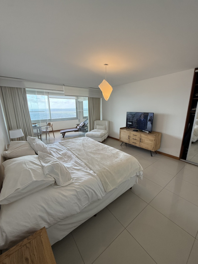 Apartamento ID.2005 - Departamento en Tiburon III de 3 dormitorios + servicio 