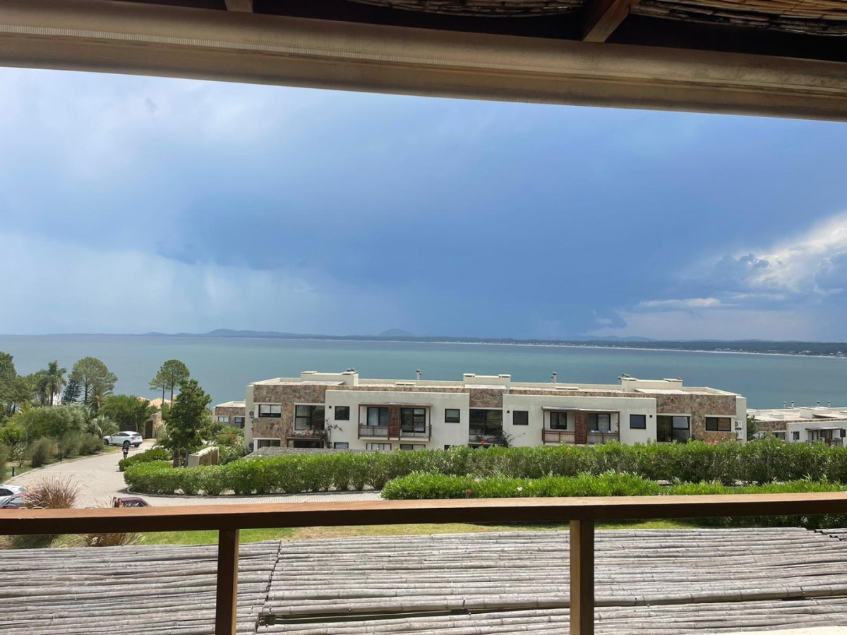 Apartamento ID.1856/ - DEPARTAMENTO PB  EN QUARTIER PUNTA BALLENA