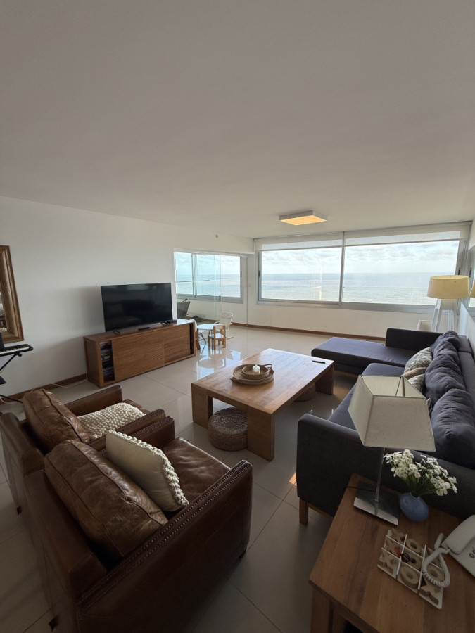 Apartamento ID.2005 - Departamento en Tiburon III de 3 dormitorios + servicio 