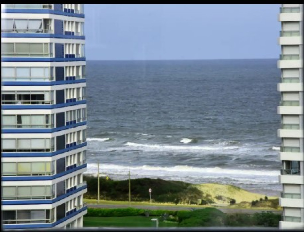 Apartamento ID.1338/ - VENTA- Departamento 1 dor + Amenities- Brava- Punta del Este