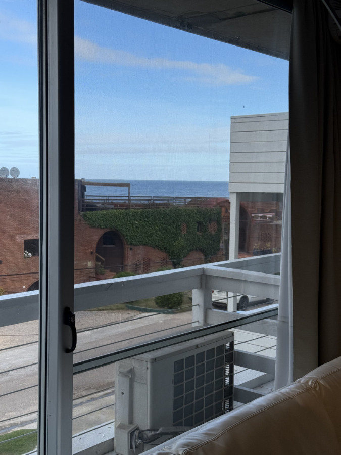 Apartamento ID.1915/ - Departamento de 2 dormitorios en manantiales