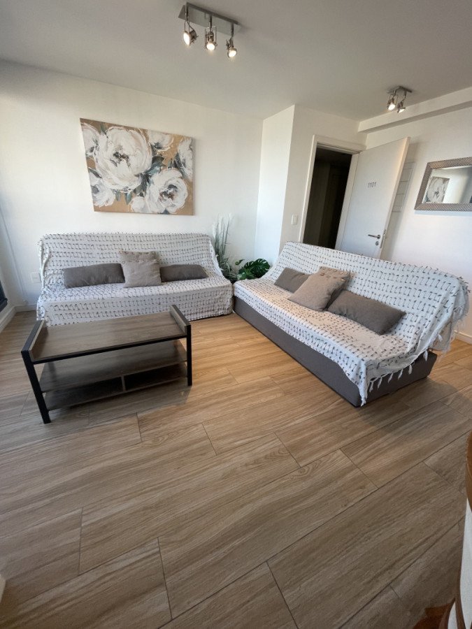 Apartamento ID.2040/ - VENTA- Departamento 2 dormitorios con vista a Brava- Amenities.