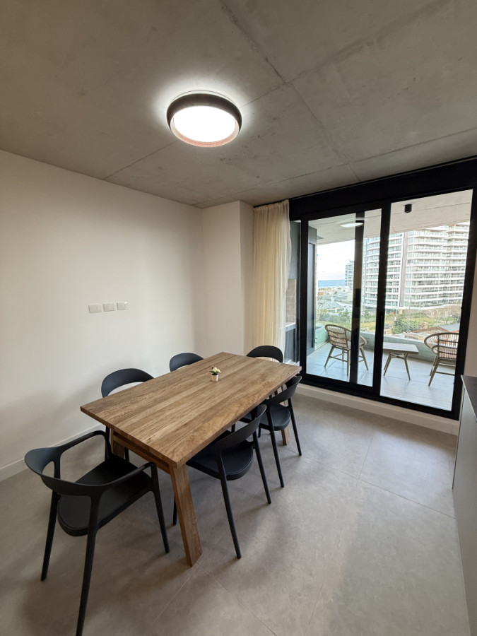 Apartamento ID.1938/ - Departamento en Playa Brava 2 dormitorios y 2 baños